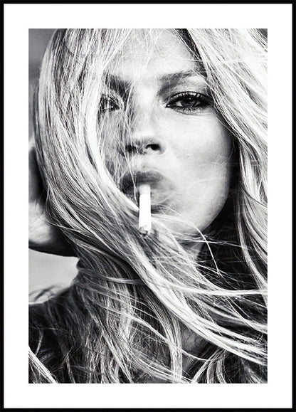 Kate Moss Smoking Poster - Posterbox.art
